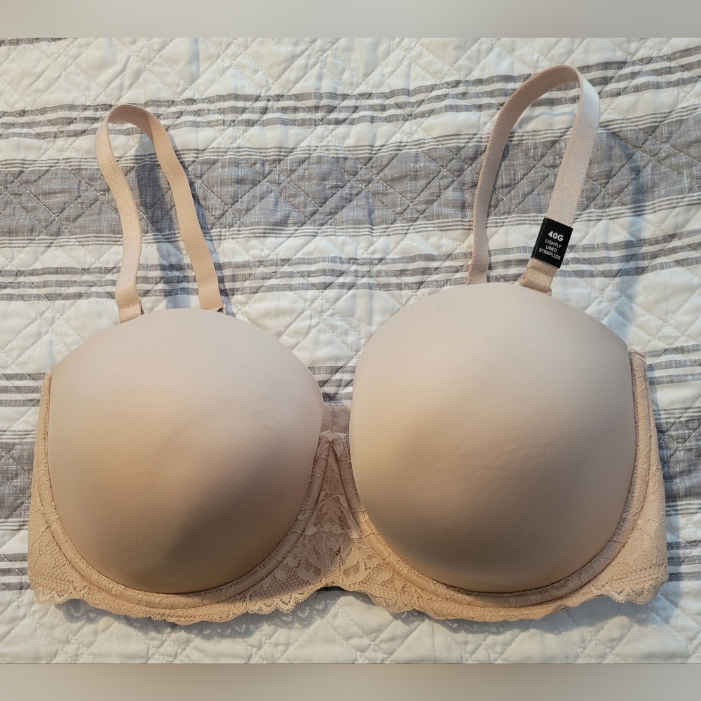 TORRID CURVE 40G STRAPLESS OR MULTIWAY BRA *NWT IVORY/ CREAM